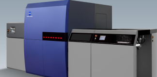 Konica Minolta KM-1: la prima installazione ufficiale in Europa KM-1, il nuovo sistema di stampa UV formato B2 di Konica Minolta.