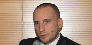 Alberto Masserdotti è il nuovo Presidente di Fespa Italia Attualmente Alberto Masserdotti ricopre il ruolo di Amministratore Delegato del Gruppo Masserdotti spa e della controllata Domino Sistemi srl.