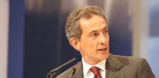 Intervista a Luca Paolazzi, direttore del Centro Studi di Confindustria Luca Paolazzi, direttore del Centro Studi di Confindustria.