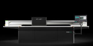 Fujifilm a Print4All con Acuity Prime e Revoria Press PC1120