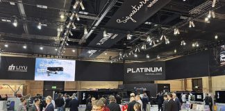 Fespa 2025: Liyu protagonista a Berlino con Platinum Technologies e l’anteprima mondiale della Serie Signature