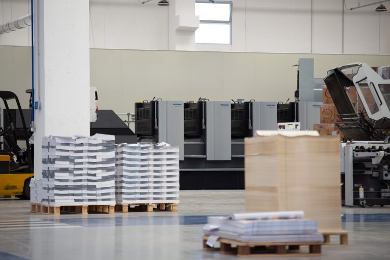 4Graph a Viscom 2025: più valore alla carta con la campagna “Dai forma alle tue idee”