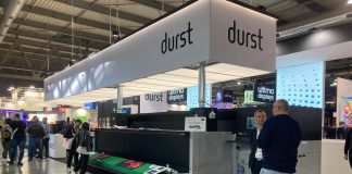 Durst a Viscom Italia: anteprima italiana della P5 500 TEX iSUB