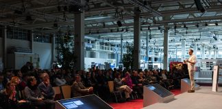 Canon, al Future Book Forum 2025 il libro del futuro è un ecosistema digitale e integrato